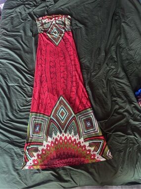Papillon Blanc Strapless Dress with Red and Olive Geometric Print